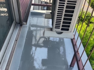 ウレタン防水工事(中塗り)